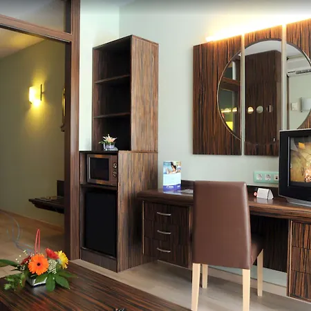 Evenia Olympic Palace