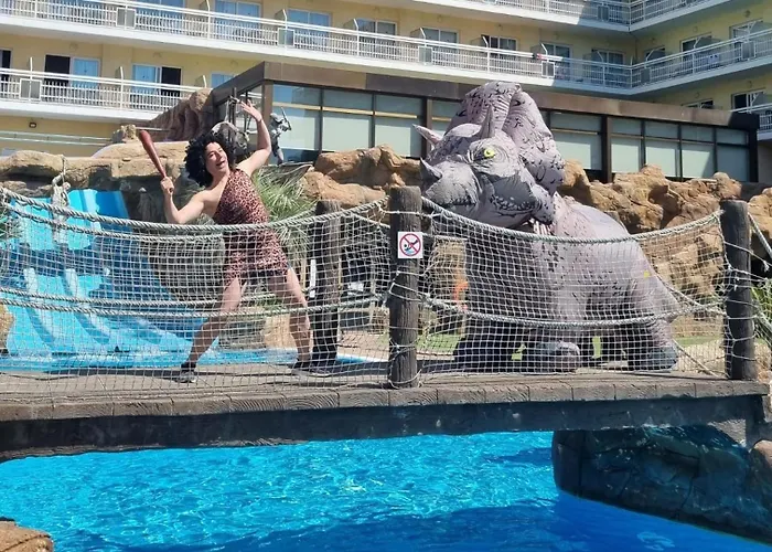 Evenia Olympic Palace فندق يوريت دي مار