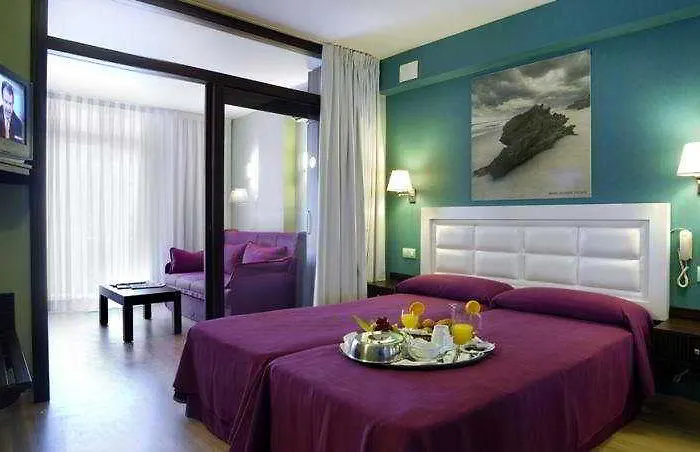 Evenia Olympic Palace فندق يوريت دي مار