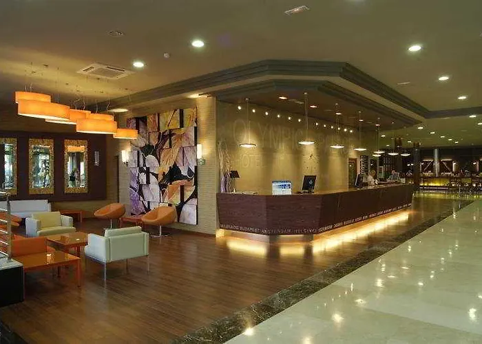 Evenia Olympic Palace 4* يوريت دي مار